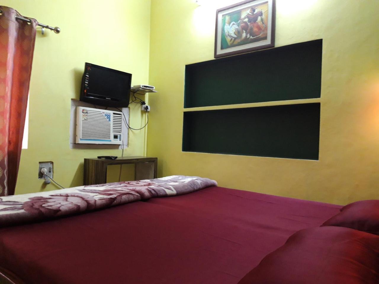 Ganga Fuji Home Varanasi Exterior photo